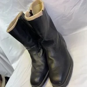 Work N Sport | Shoes | Work N Sport Vibram Quality Boots 